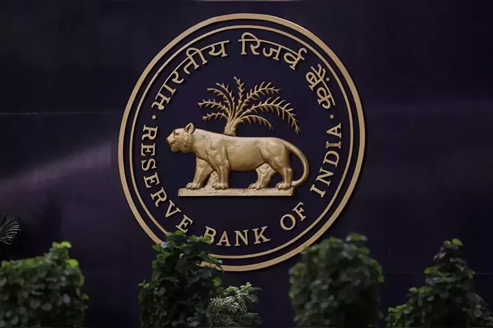 RBI Mandates Quarterly Reporting on Inoperative Accounts