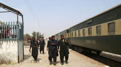 Separatist Militants Attack Jaffar Express in Pakistan’s Balochistan