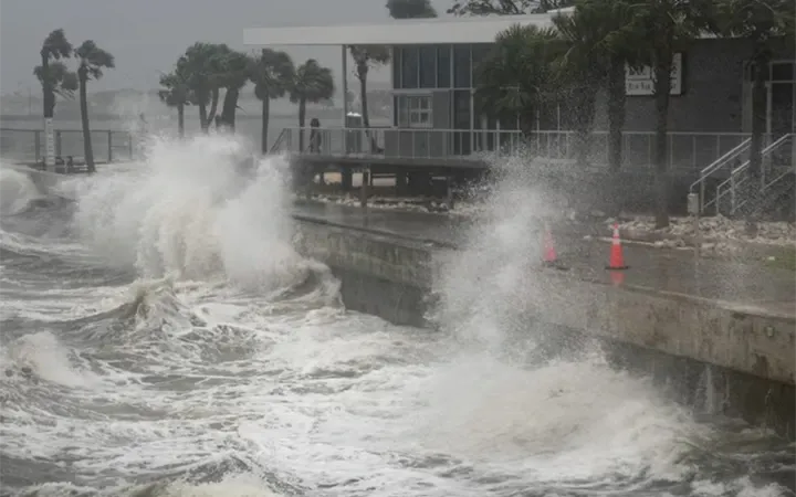 Hurricane Milton Hits Florida with Devastating Force as a Category 3 Storm post image