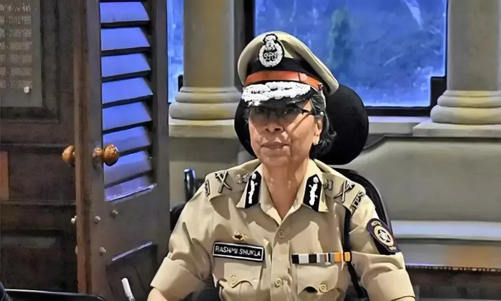 Maharashtra and Jharkhand Elections: EC Orders Transfer of Maharashtra DGP Rashmi Shukla Amid Political Tensions post image