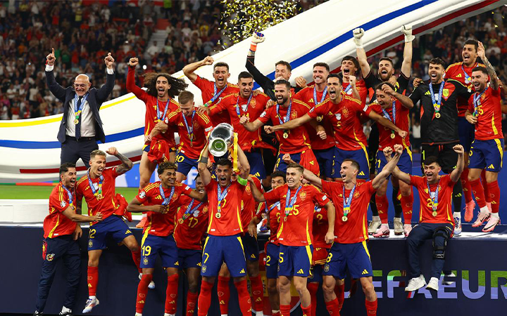 spain defeats england