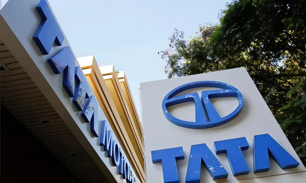 Tata Motors' Stock Falls Over 5% Amid Weak Growth Forecast | Analyst Insights